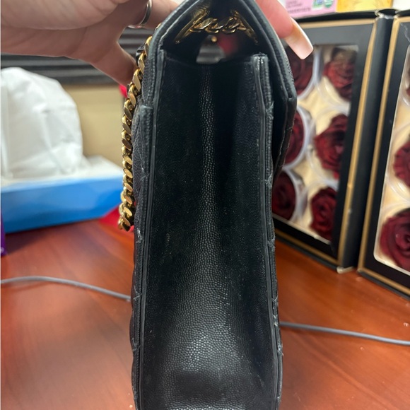 Yves Saint Laurent Black and Gold Quilted Shoulder Bag - Picture 4 of 8